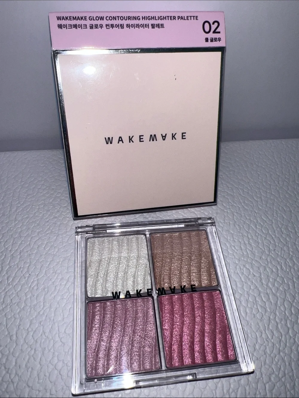 Wakemake Glow Contouring Highlighter Palette – 02 Cool Glow